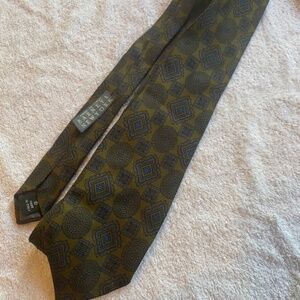 Barneys New York Silk  Tie
